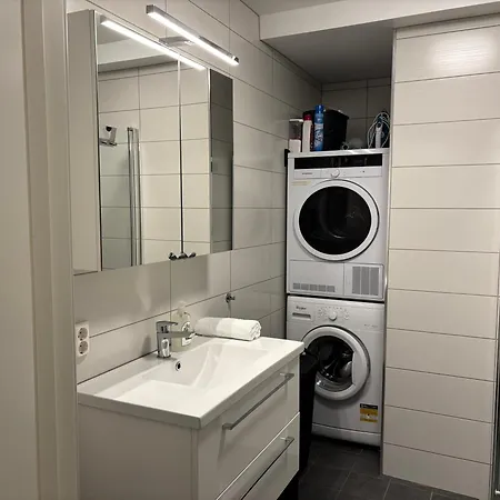 Lejlighed Modern - Steps From Grieghallen And Trainstation Bergen