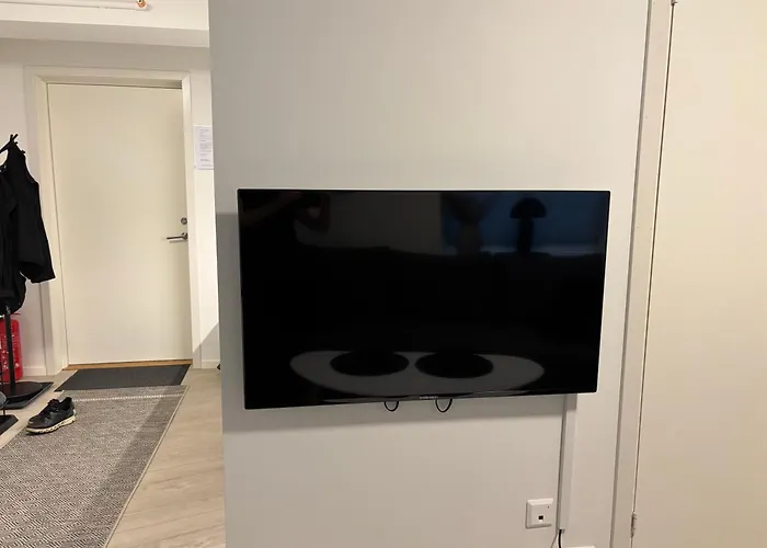 Lägenhet Modern - Steps From Grieghallen And Trainstation *